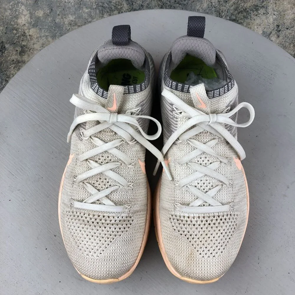 Nike Women's Size 7 Metcon DSX Flyknit 2 Grey White Peach Sneakers 924595-102